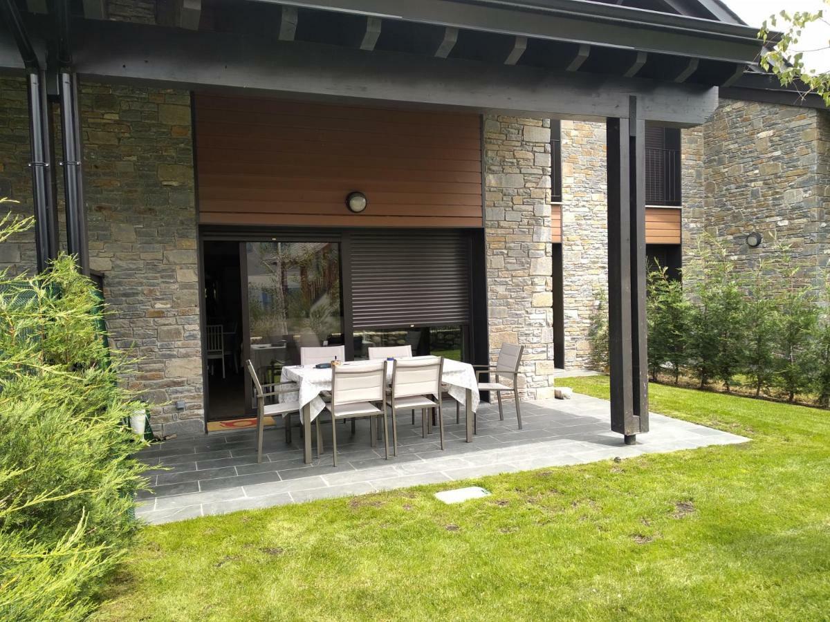 Alojamiento en la Cerdanya Apartamento Bourg-Madame Exterior foto